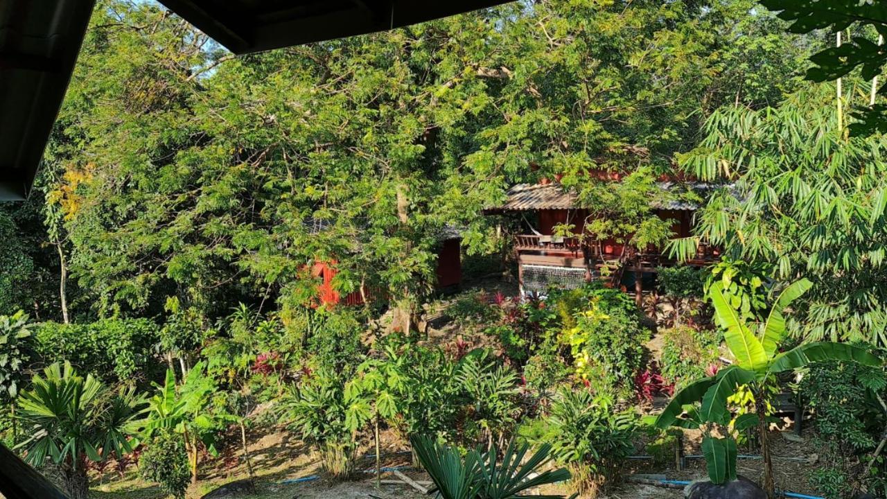 Wooden Hut Koh Kood Hotel Ko Kut Eksteriør billede